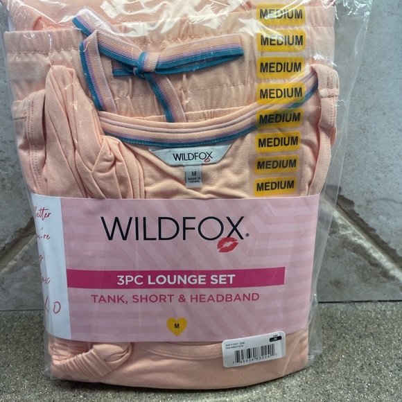 🆕Wildfox Shorty Tank Lounge Set + Headband - Picture 2 of 4